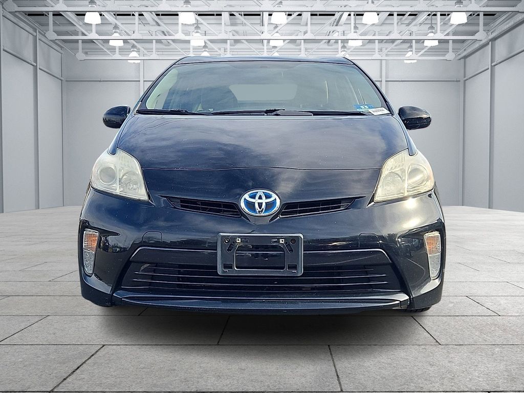 Thumbnail: 2014 Toyota Prius - 2