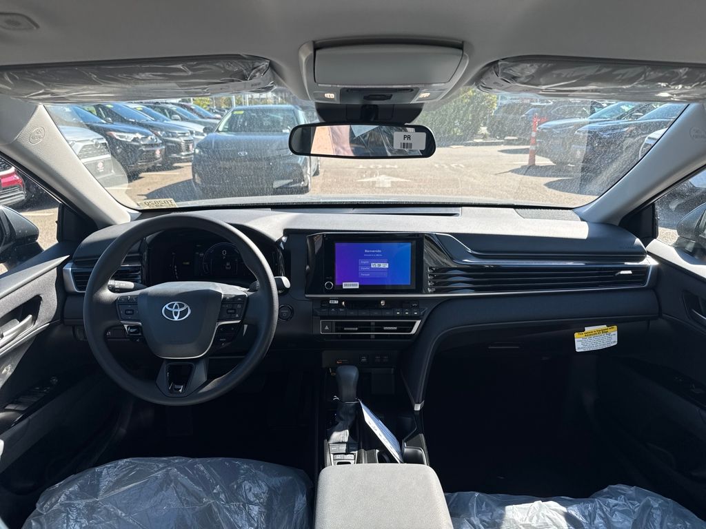 2026 Toyota Camry LE photo 10