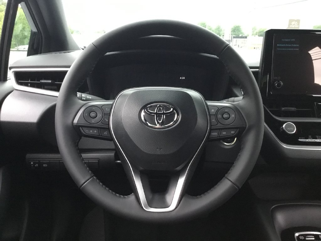 Thumbnail: 2026 Toyota Corolla - 18