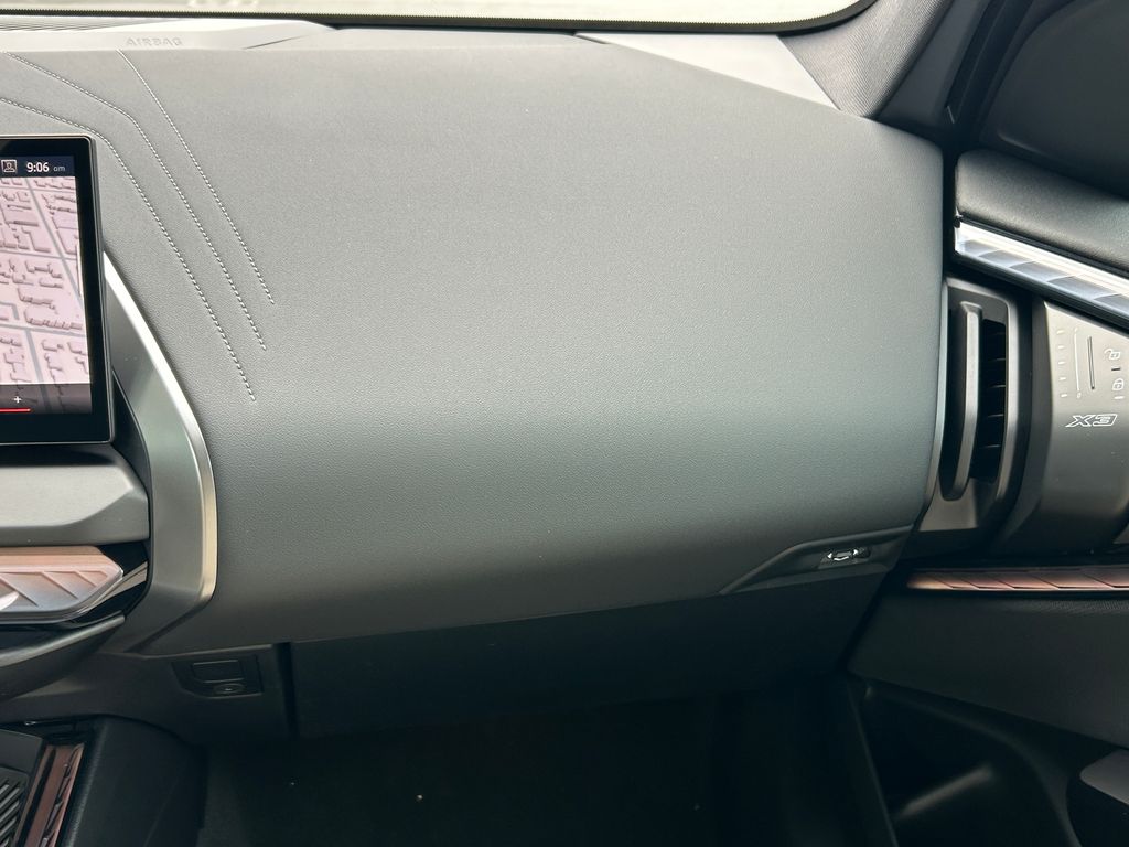 Thumbnail: 2026 BMW X3 - 25