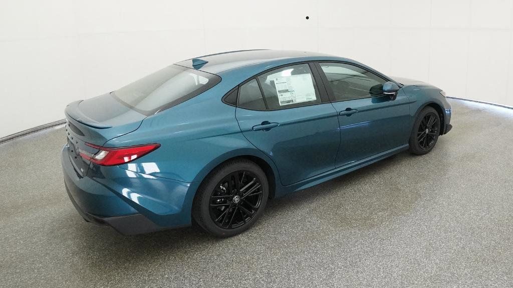 Thumbnail: 2026 Toyota Camry - 21