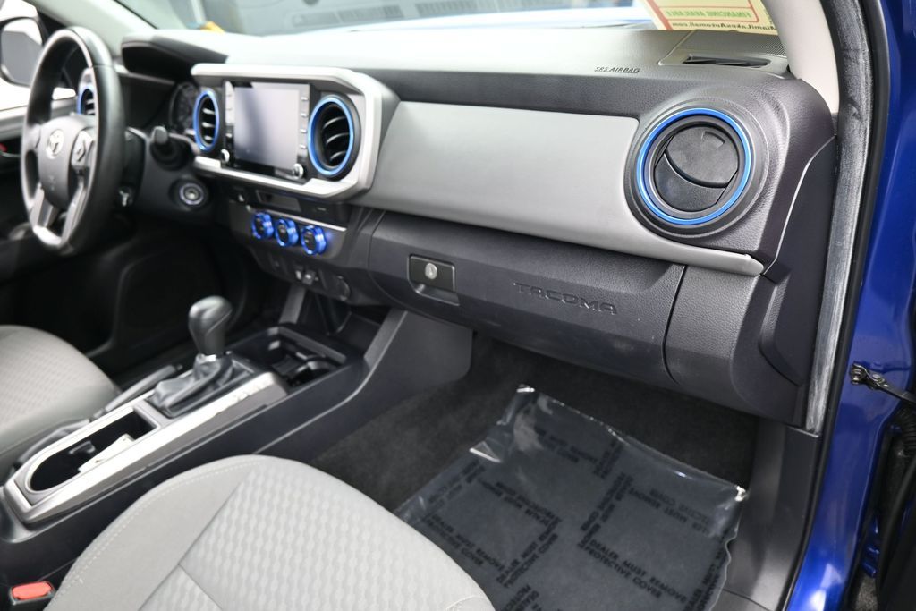 Used 2022 Blue Toyota SR5 image 40