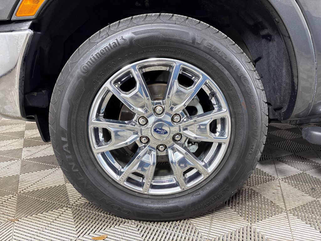 Certified Used 2019 Gray Ford XLT image 12