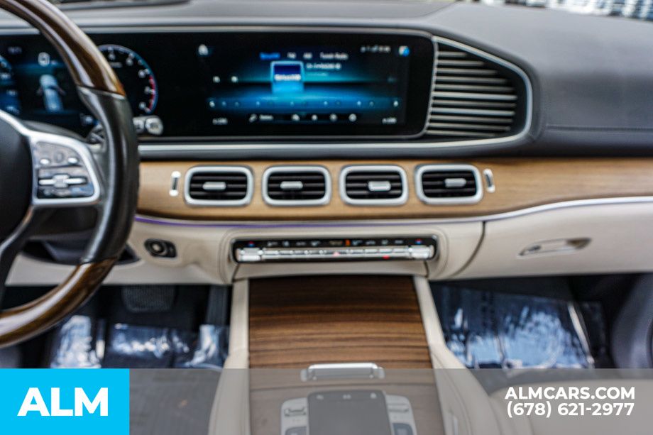 Used 2020 Beige Mercedes-Benz GLE 350 image 42