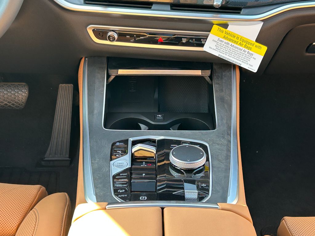 2026 BMW X5 xDrive50e 27