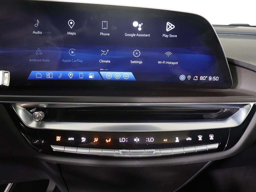 Used 2024 White Cadillac Tech image 41