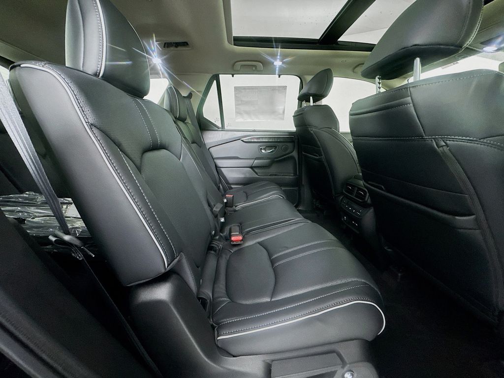 New Car 2025 Honda Pilot  Elite For Sale Under $60,000 In Austin, Texas