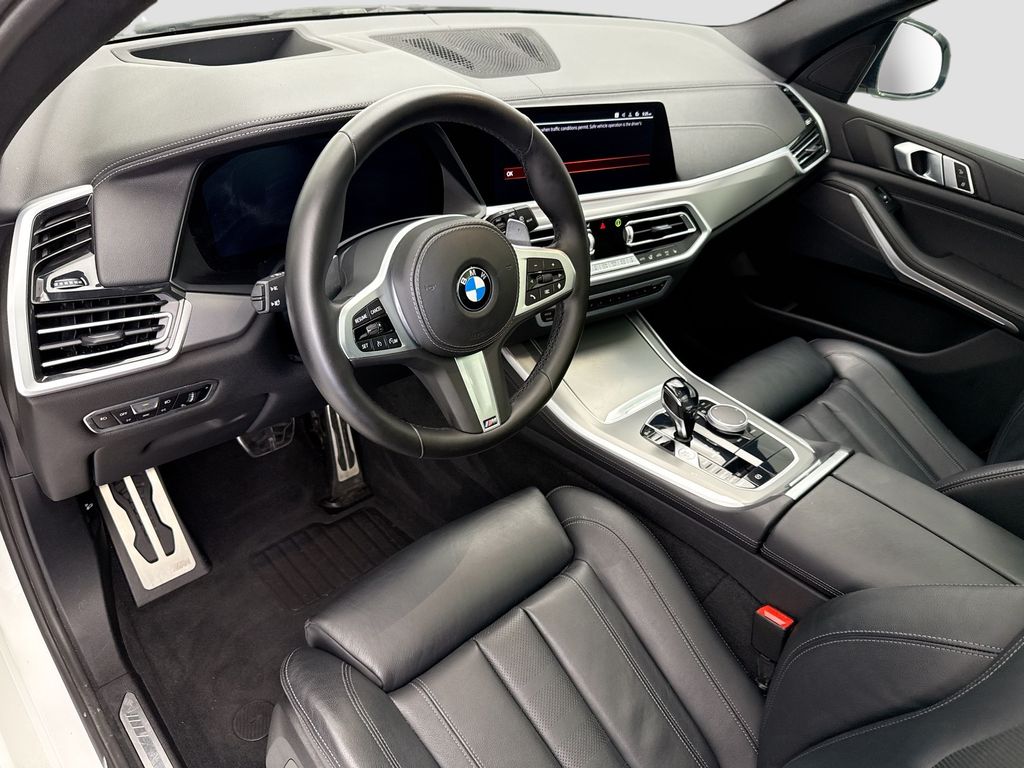 Thumbnail: 2021 BMW X5 - 9