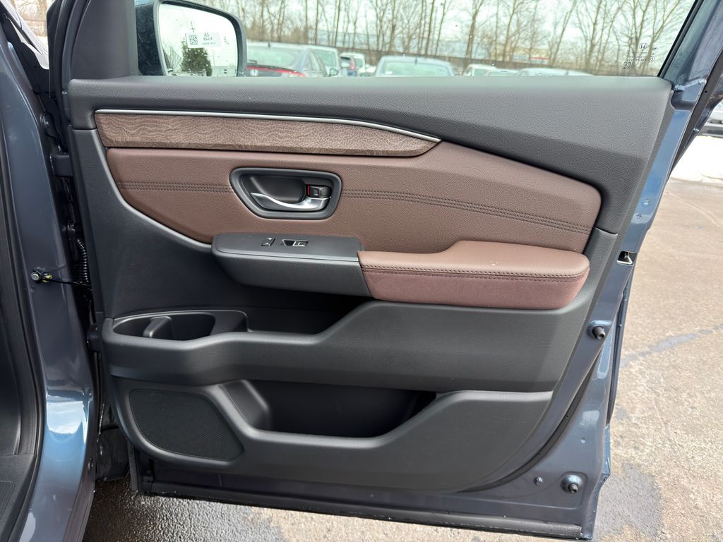 Thumbnail: 2026 Honda Pilot - 28