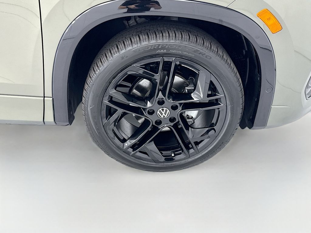 Thumbnail: 2026 Volkswagen Tiguan - 30