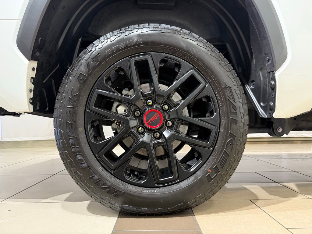 Thumbnail: 2024 Toyota Tundra - 9