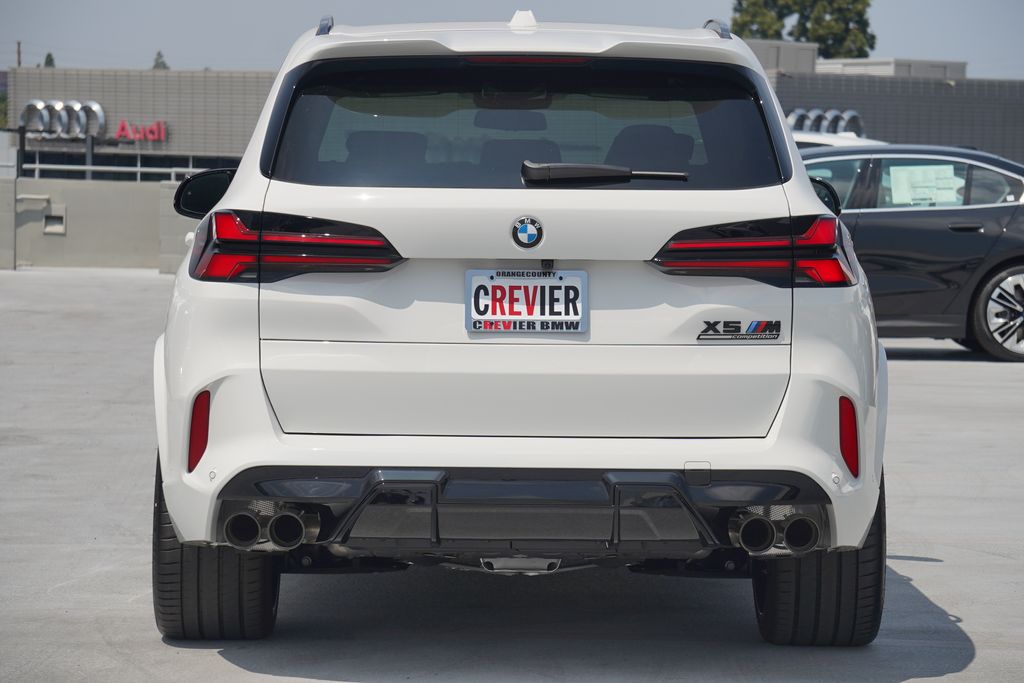 2025 BMW X5 M Competition 6