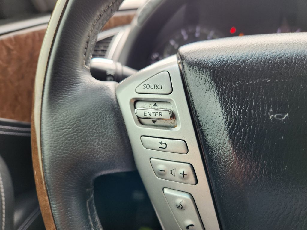 2015 INFINITI QX80 Base White at Westside Lexus