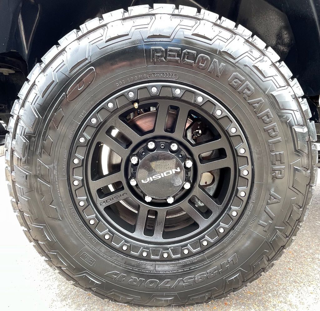 2018 Ram 2500 Tradesman White at EAG Ford Navasota