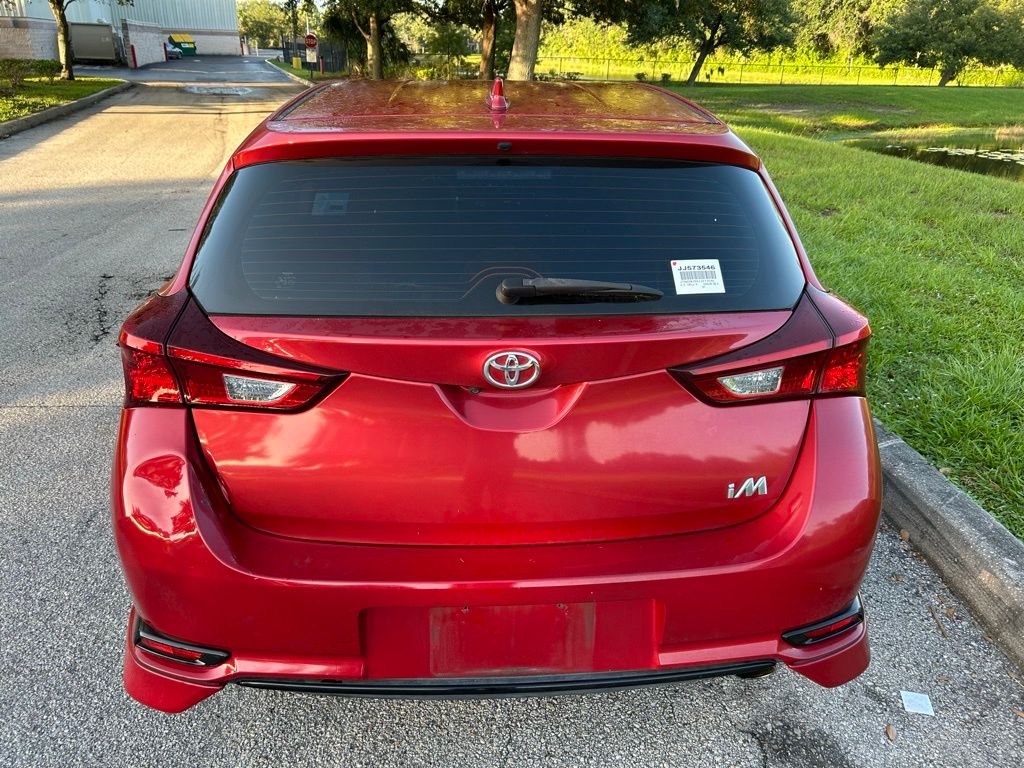 Thumbnail: 2018 Toyota Corolla iM - 4