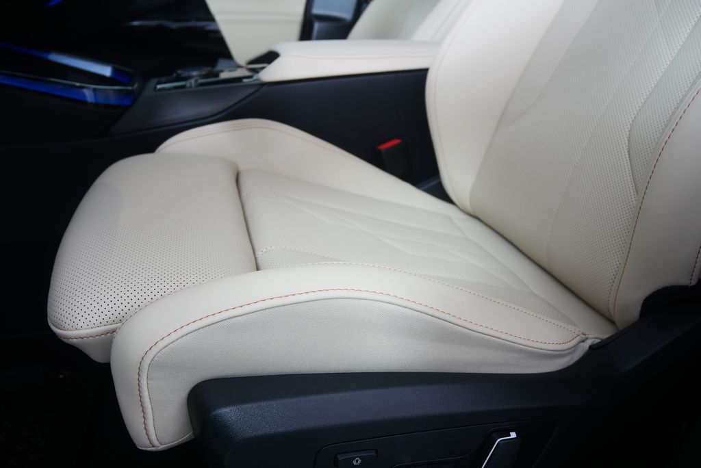 Thumbnail: 2026 BMW X3 - 10