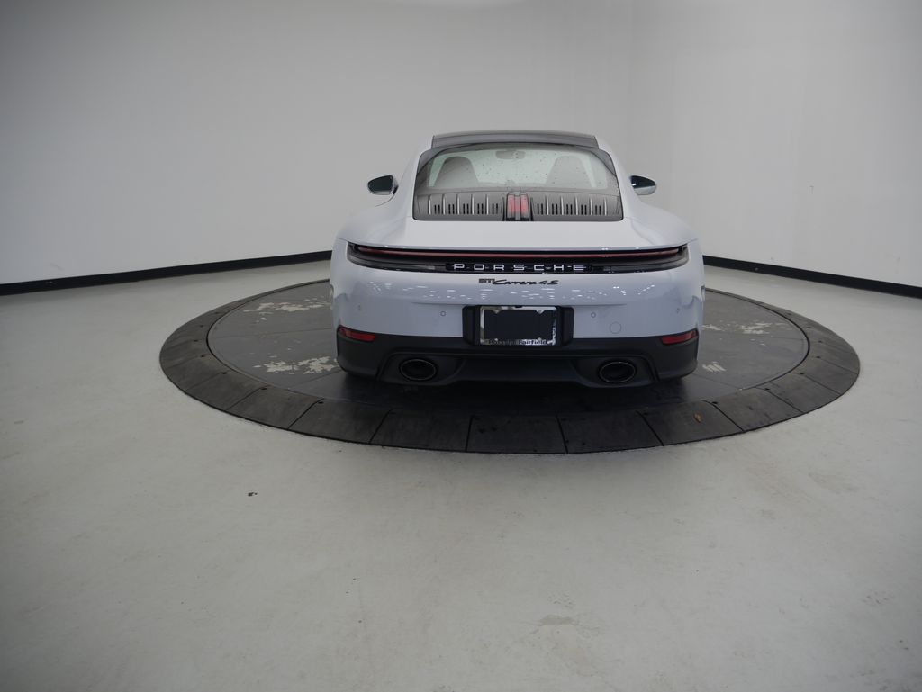 Thumbnail: 2026 Porsche 911 - 6