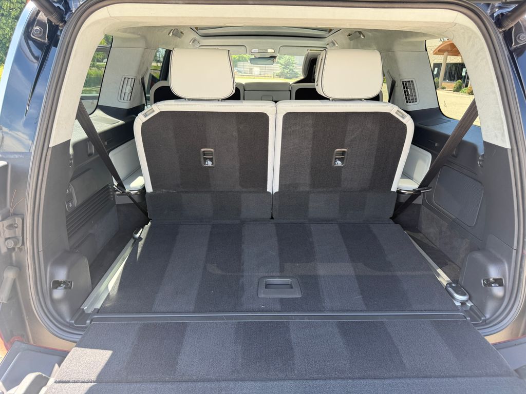 Interior 14