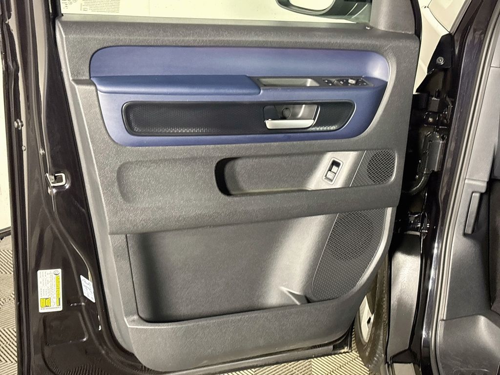 2025 Volkswagen ID. Buzz Pro S