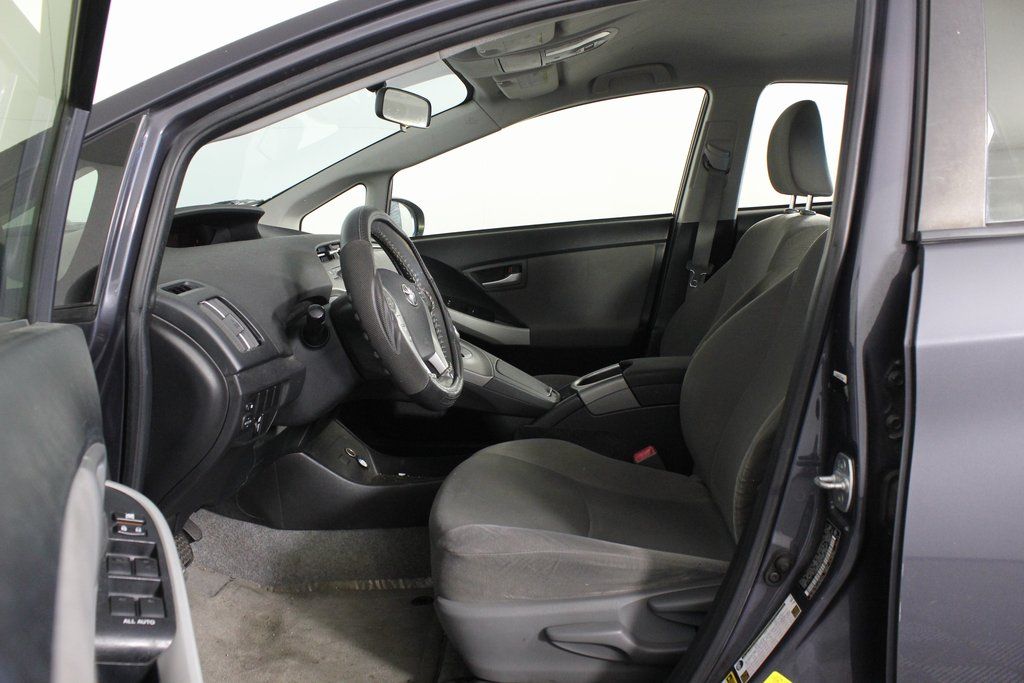 Thumbnail: 2012 Toyota Prius - 8