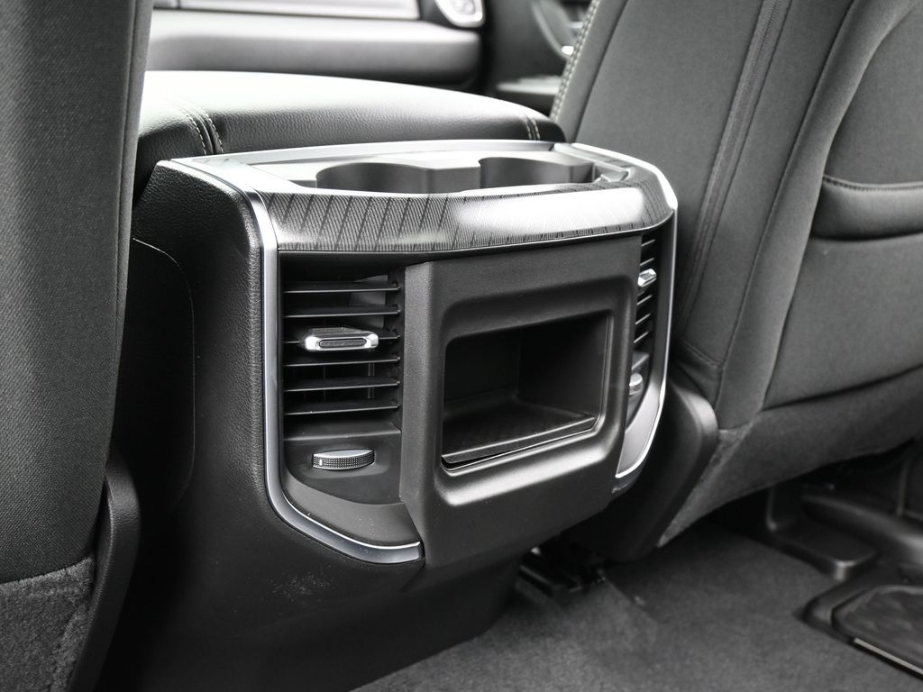 New 2026 Diamond Black Crystal Pearlcoat Ram Big Horn/Lone Star image 34