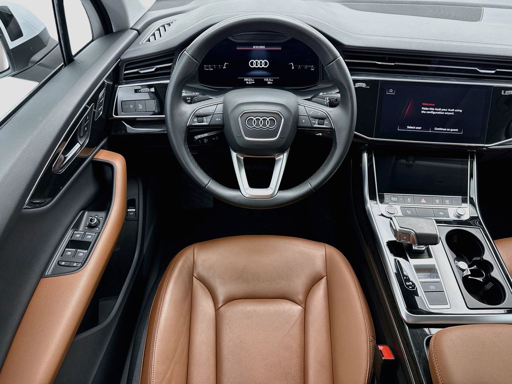 Thumbnail: 2023 Audi Q7 - 10