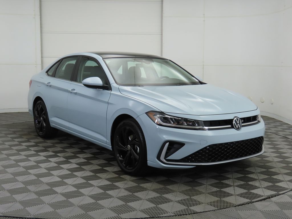 Thumbnail: 2026 Volkswagen Jetta - 3