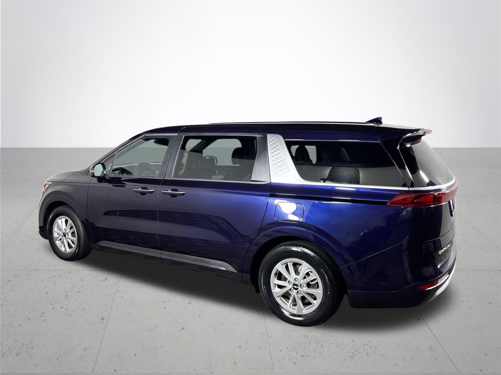 2022 Kia Carnival LXS