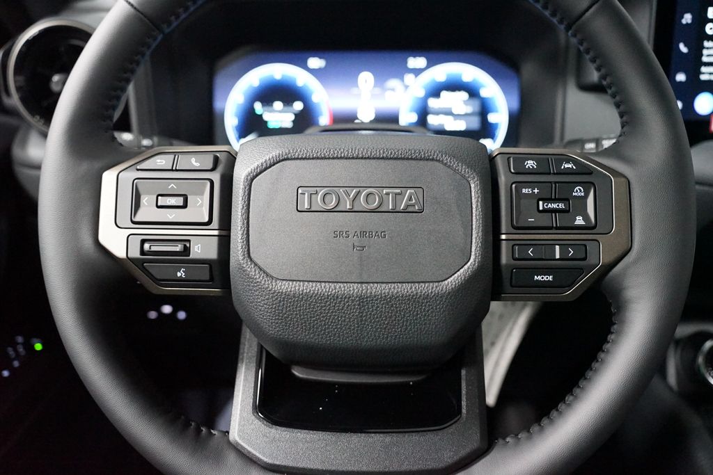 Thumbnail: 2025 Toyota Land Cruiser - 13