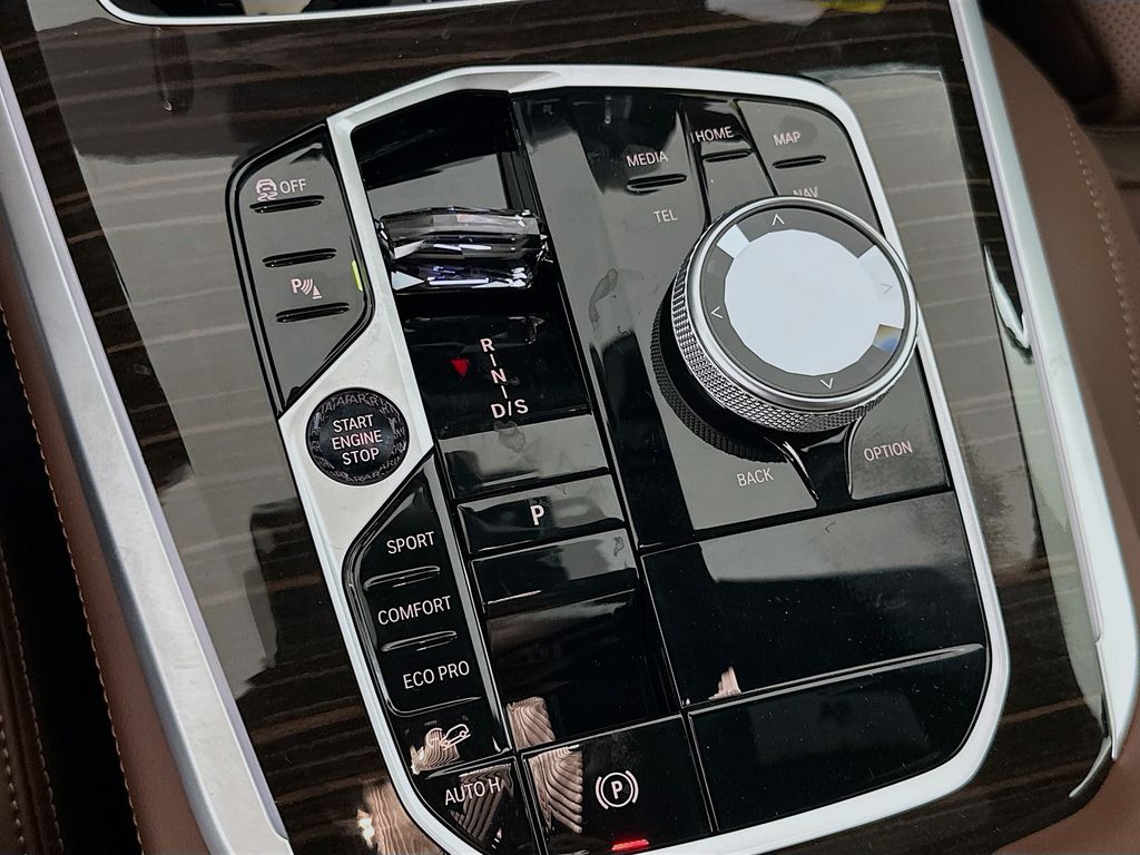 2026 BMW X5 xDrive40i 15