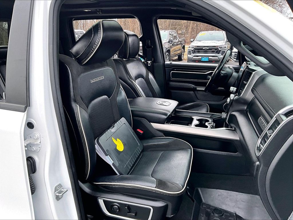 2023 Ram 1500 — photo 11