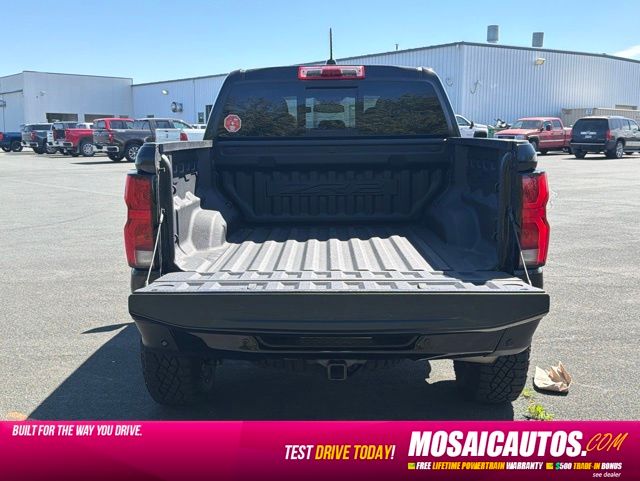 View vehicle photo 7