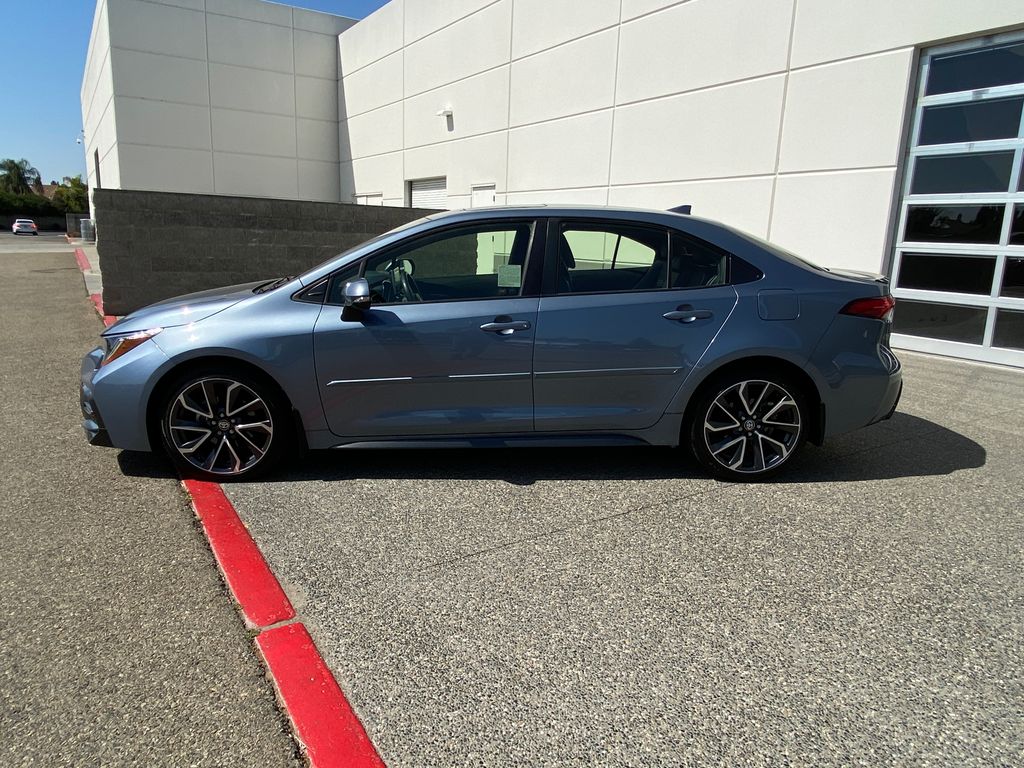 2020 Toyota Corolla XSE 8