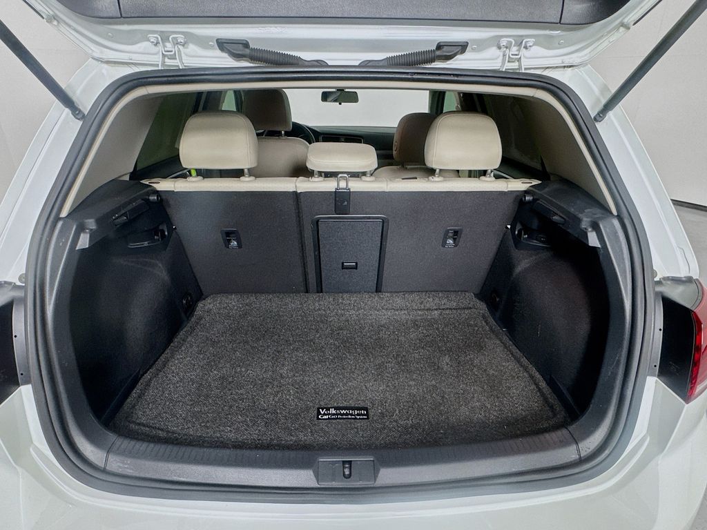 Used Car 2018 Volkswagen Golf  Tsi Se 4-door For Sale Under $20,000 In Austin, Texas