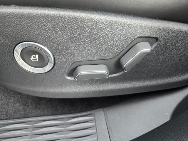 2025 Genesis GV80 3.5T 32