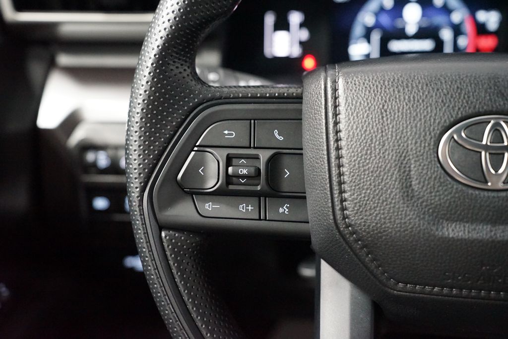 Thumbnail: 2025 Toyota Tacoma - 15