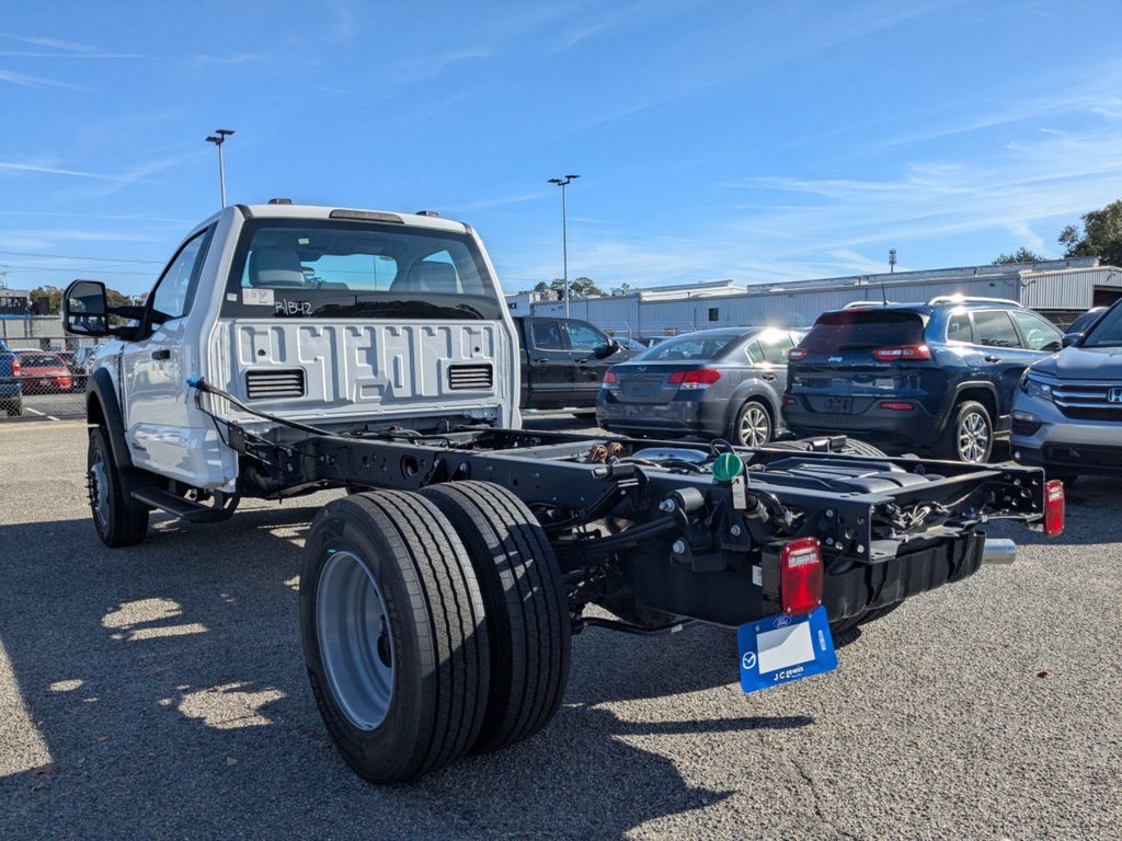 2025 Ford F-600 Chassis XL
