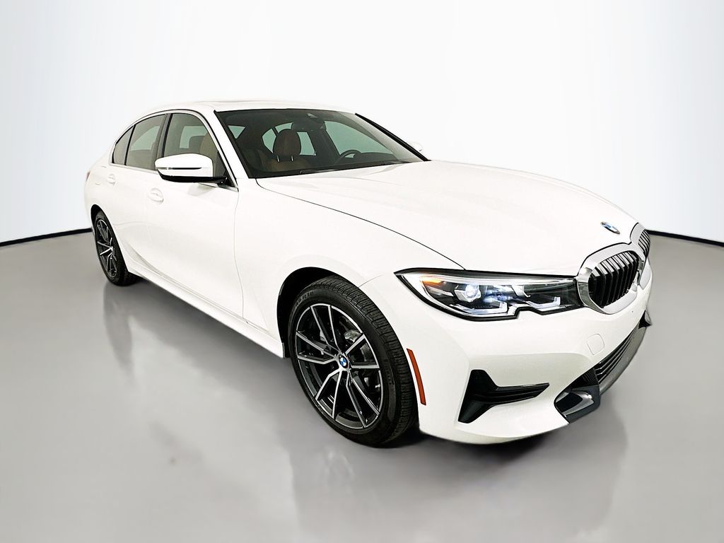 Thumbnail: 2022 BMW 3 Series - 3