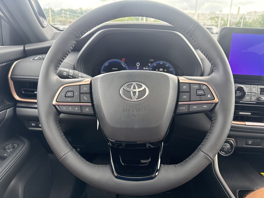 New 2026 Toyota Grand Highlander Hybrid SUV