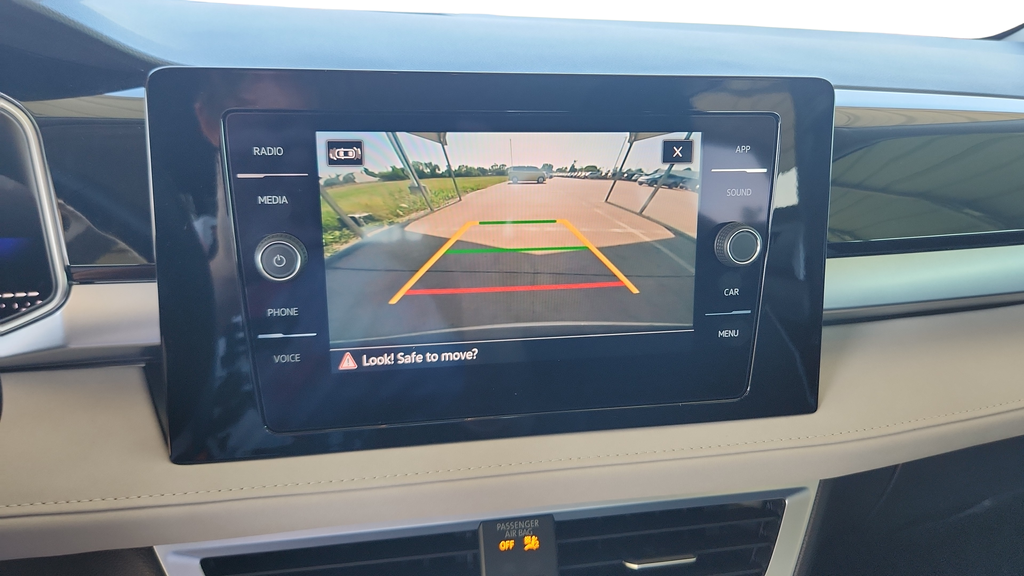 2025 Volkswagen Taos