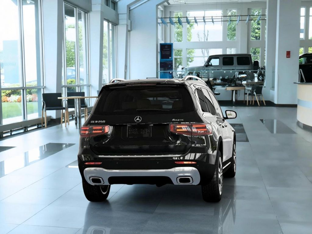 Thumbnail: 2026 Mercedes-Benz GLB - 23