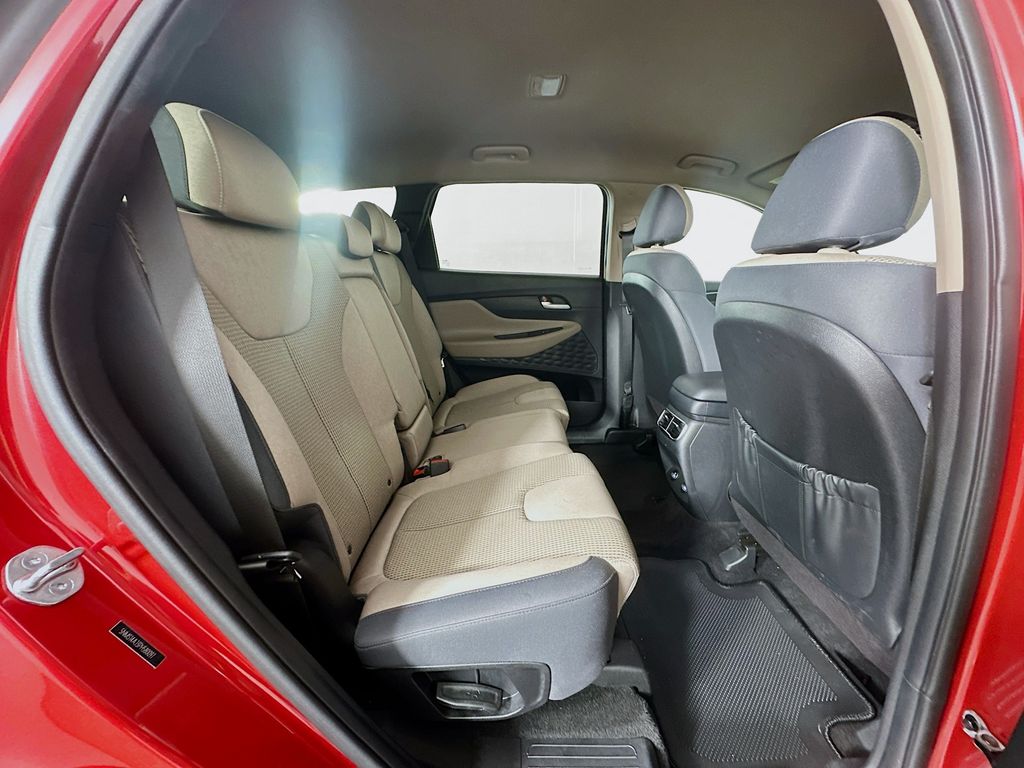 2023 Hyundai Santa Fe SE 26