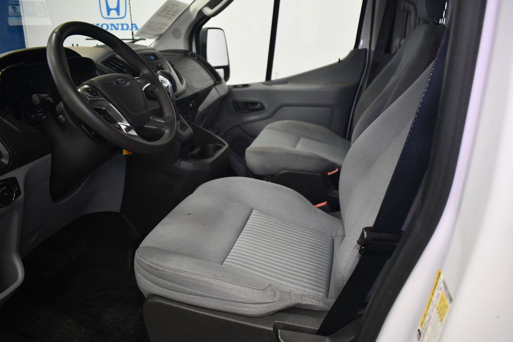 Thumbnail: 2016 Ford Transit Series - 25
