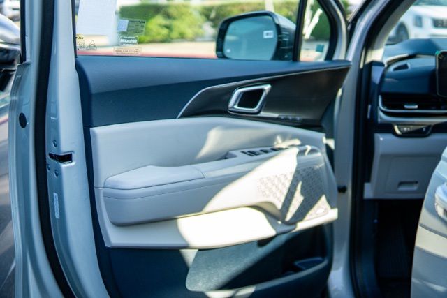 2026 Kia Carnival SX Prestige - Photo 14