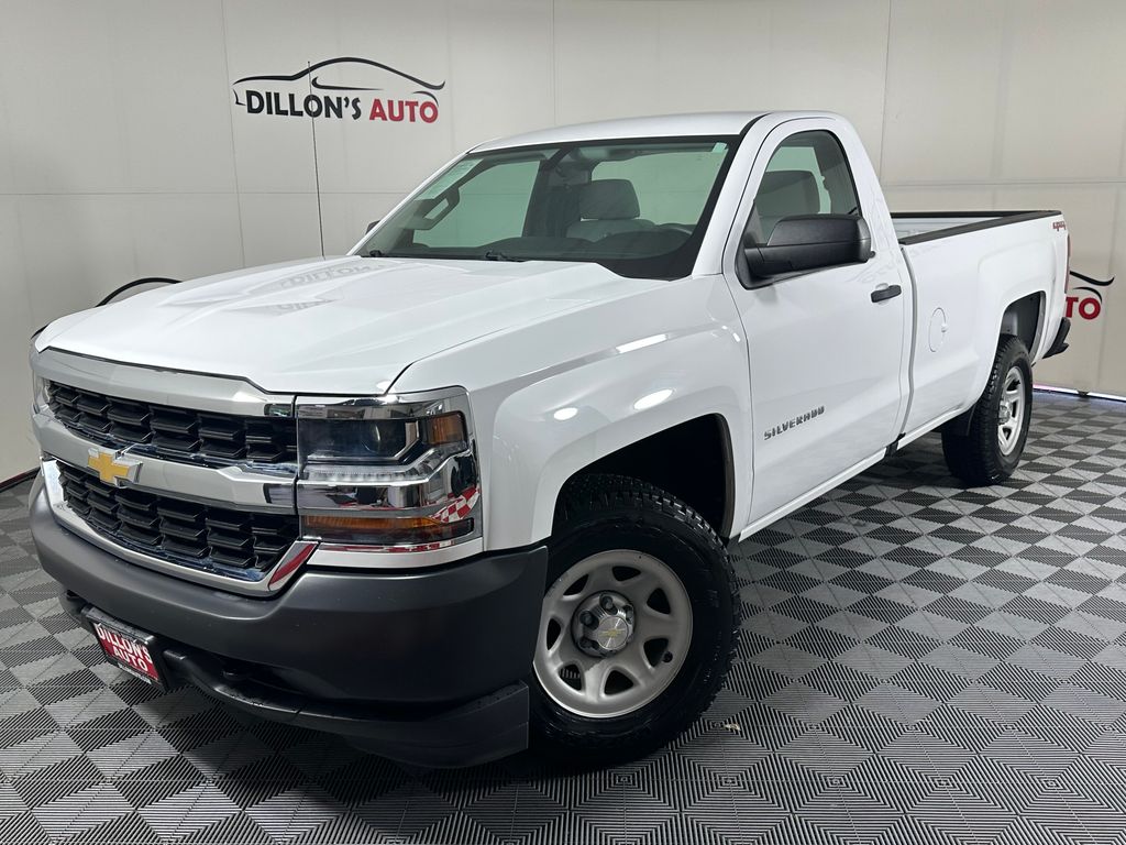Summit White 2017 Chevrolet Silverado 1500 Pickup Truck Four-Wheel Drive 6-Speed Automatic Overdrive