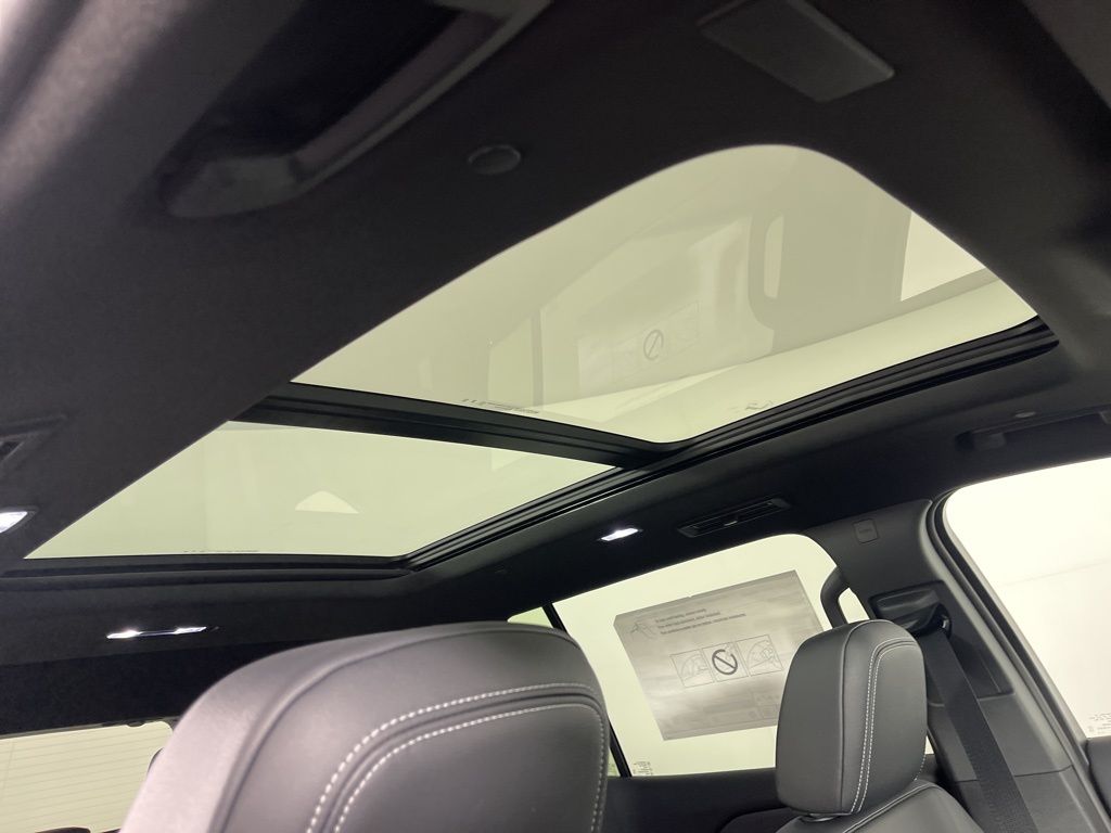 Thumbnail: 2026 Chevrolet Traverse - 12