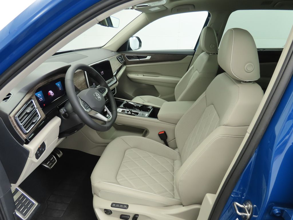 2025 Volkswagen Atlas SEL 21