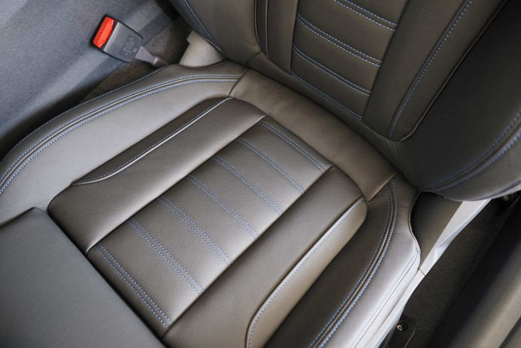 Thumbnail: 2026 BMW 4 Series - 14