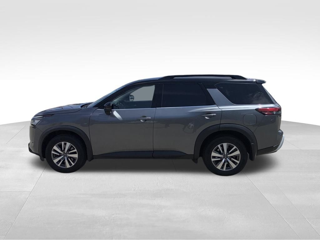 2022 Nissan Pathfinder SL Gray at John Sisson Motors