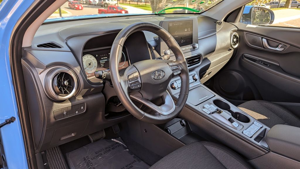 Used 2022 Hyundai Kona Electric SEL 4D Sport Utility